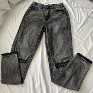 American Eagle Mom Jean